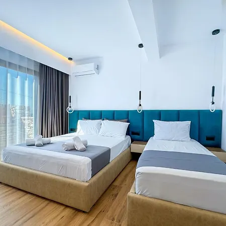 Zacaj 4* 卡萨米尔